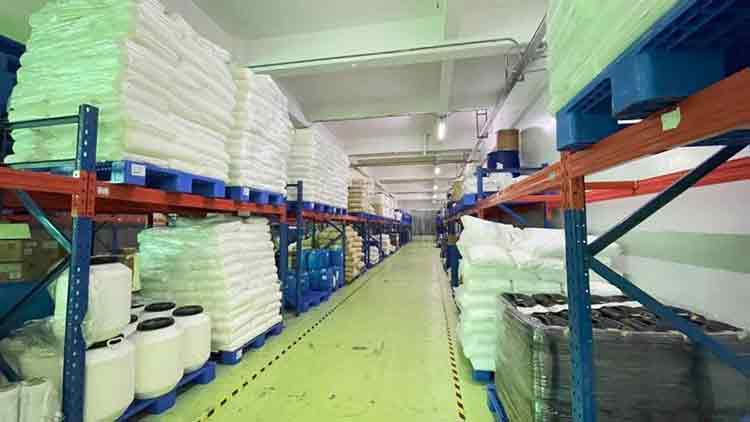 Cosmetics material warehouse